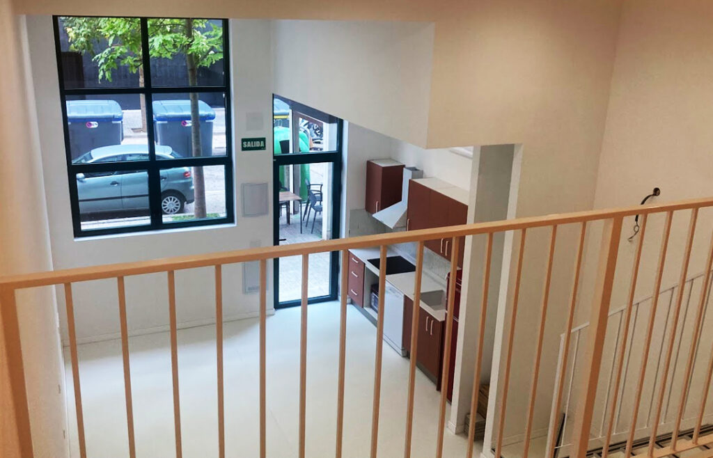 Local comercial transformado en duplex en Trafalgar, Valencia